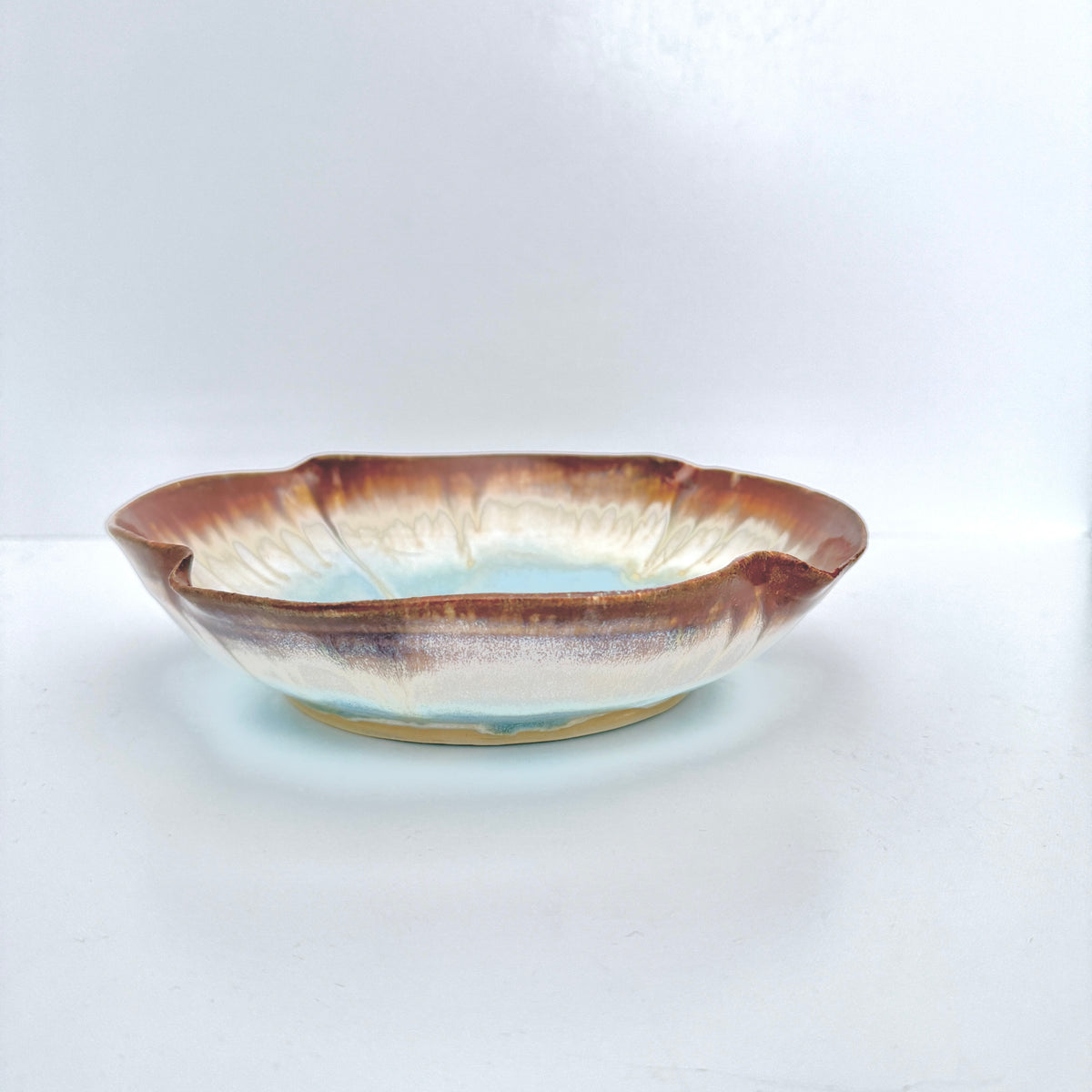 Seashell Ruffled Bowl