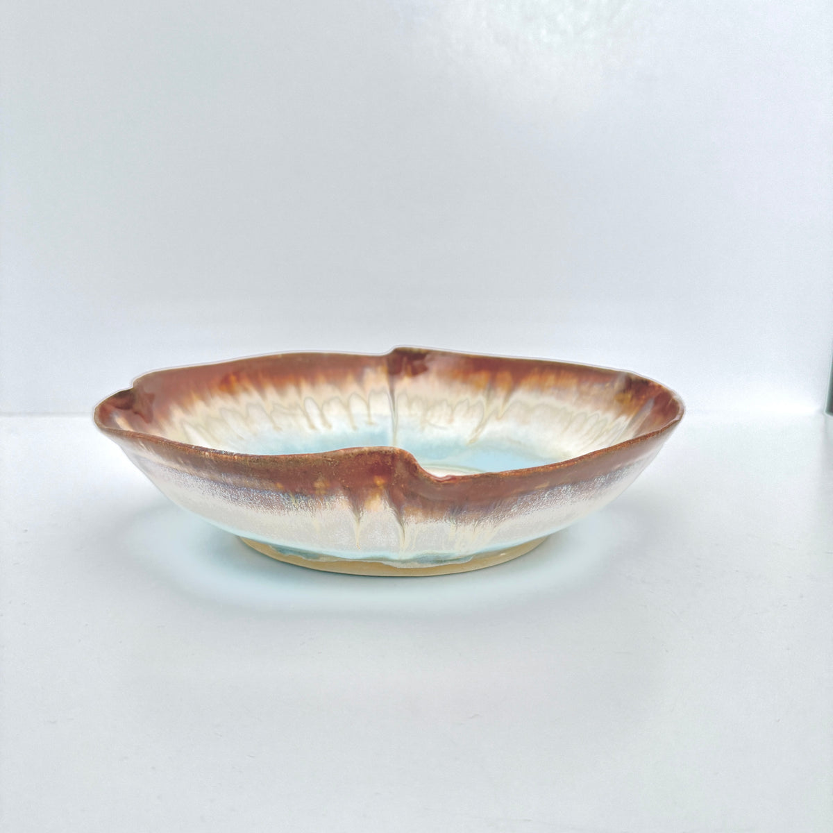 Seashell Ruffled Bowl