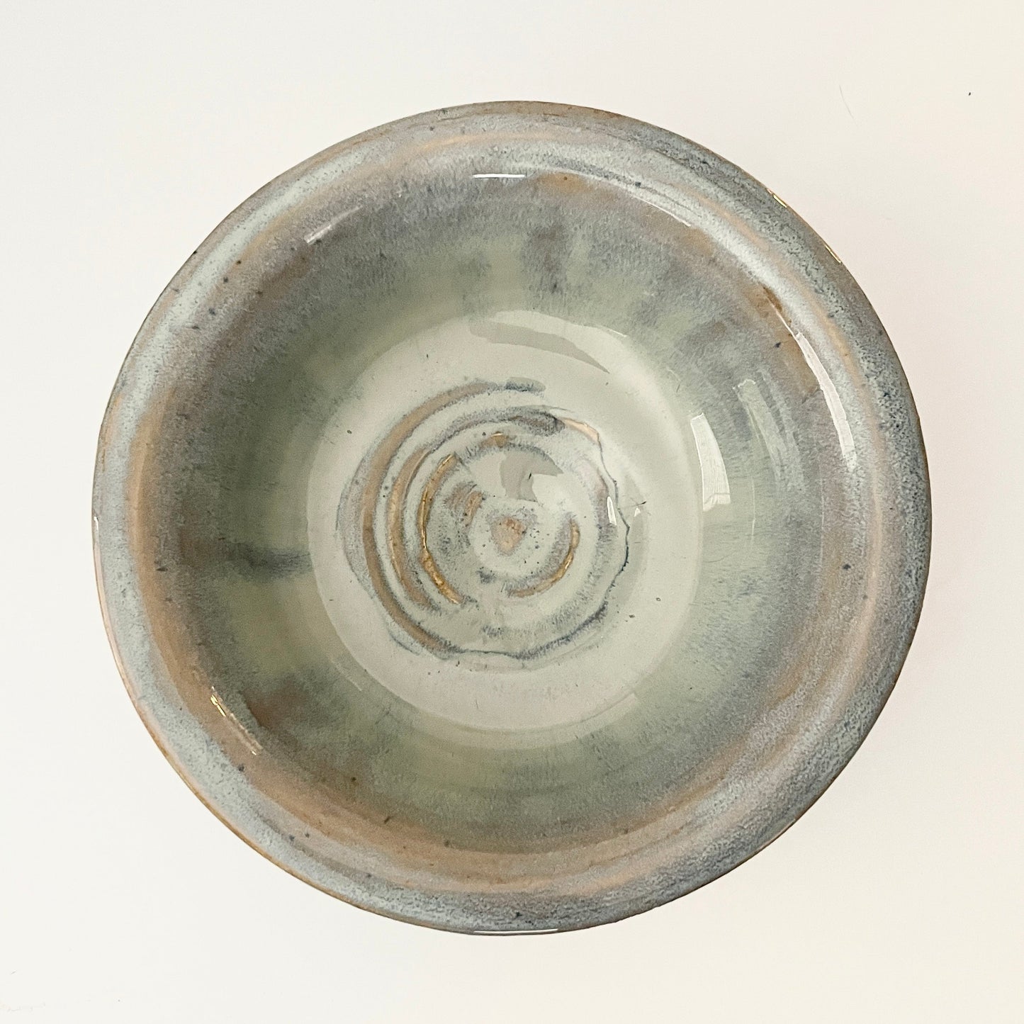 Textured Cascade Bowl