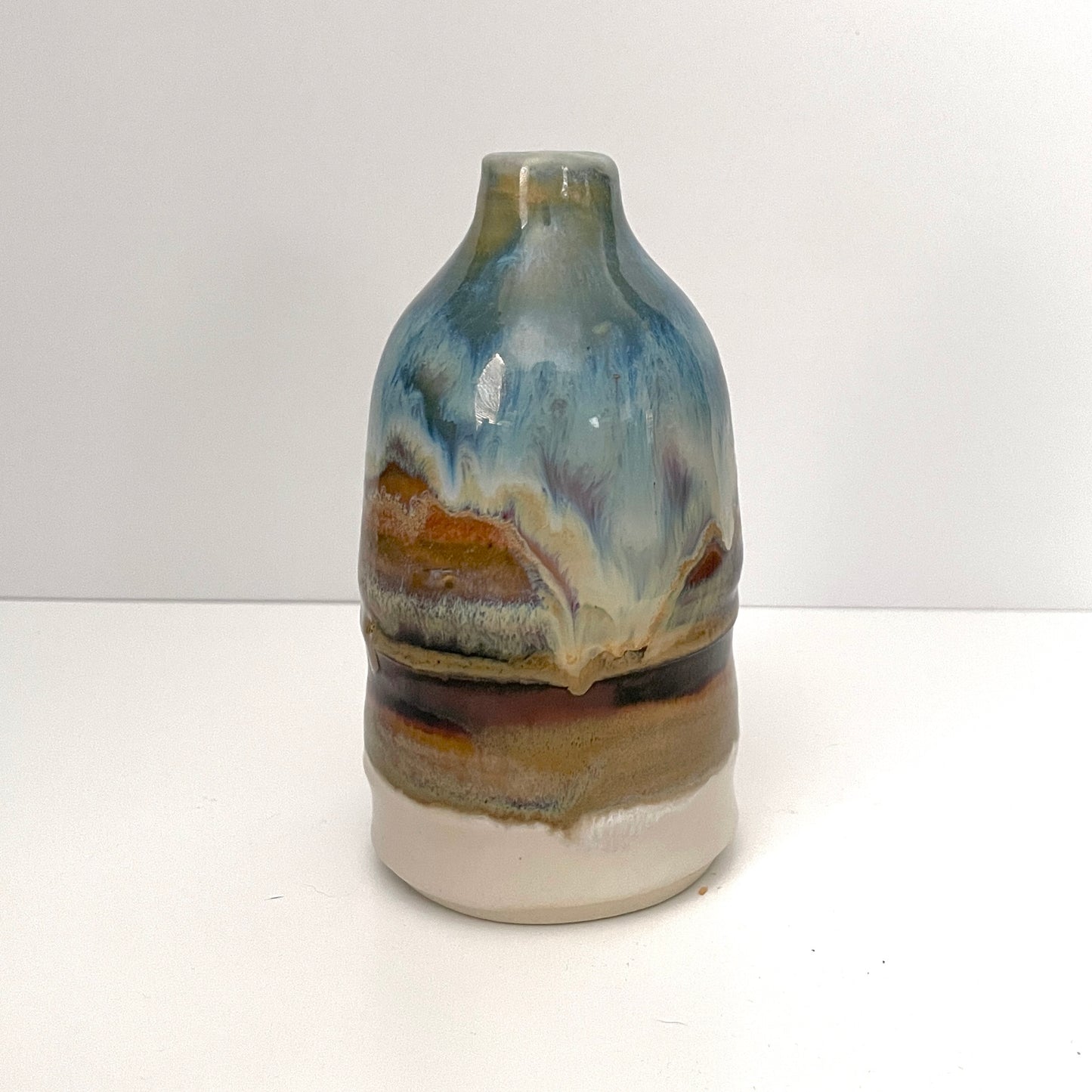 Mountain Seaside bud vase
