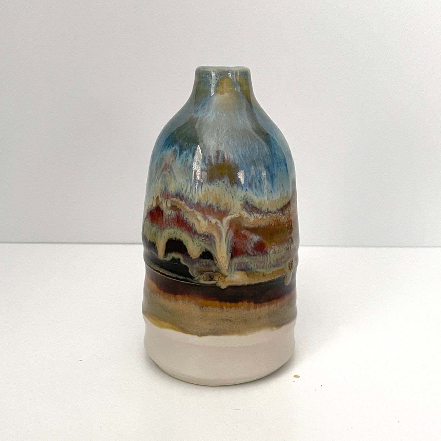 Mountain Seaside bud vase