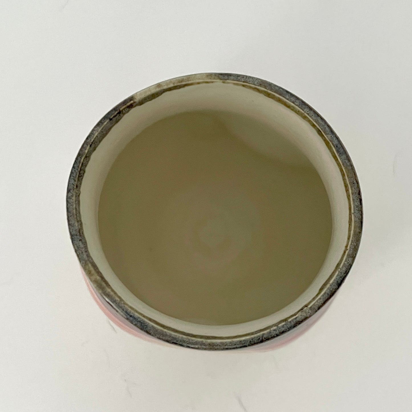 Thumb imprint cup