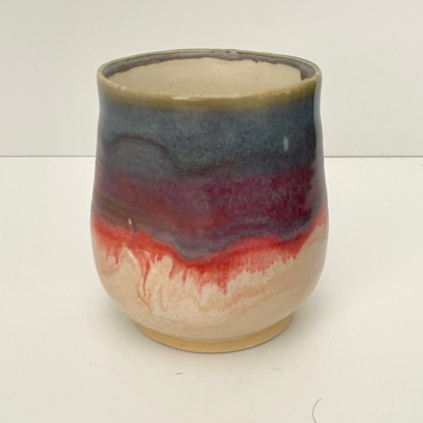 Thumb imprint cup