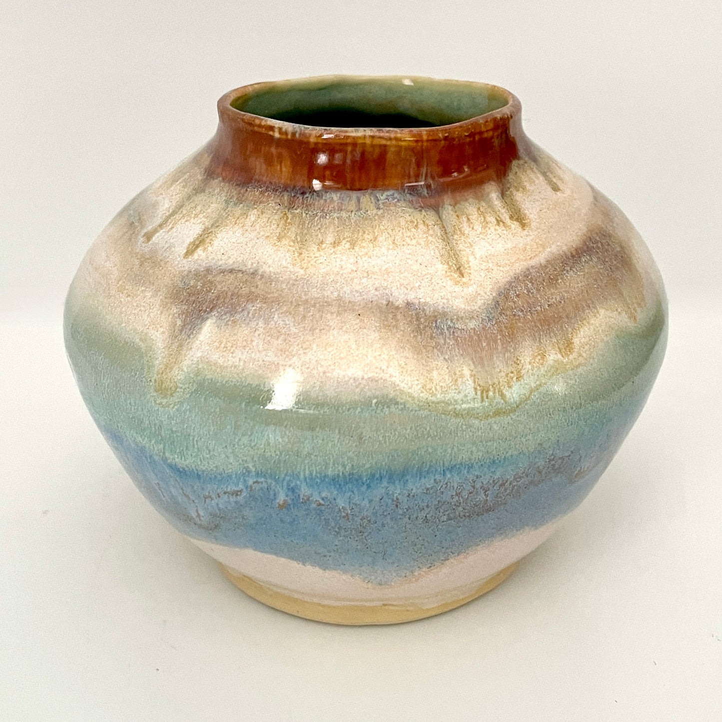 Low wide Soft Beach Fantasy Vase